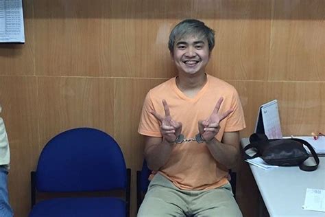 ‘Billboard suitor’ Xian Gaza admits to P2.6 million scam.